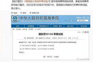 ?图片报炮轰判罚：丑闻？维尼修斯明显锁喉动作只吃黄牌